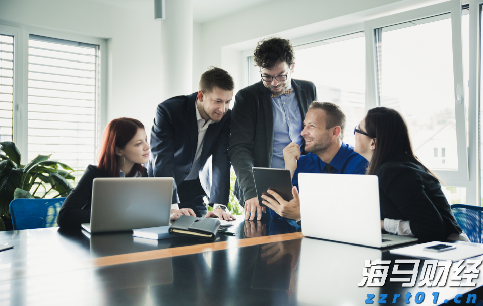 特朗普下令：部署两艘核潜艇