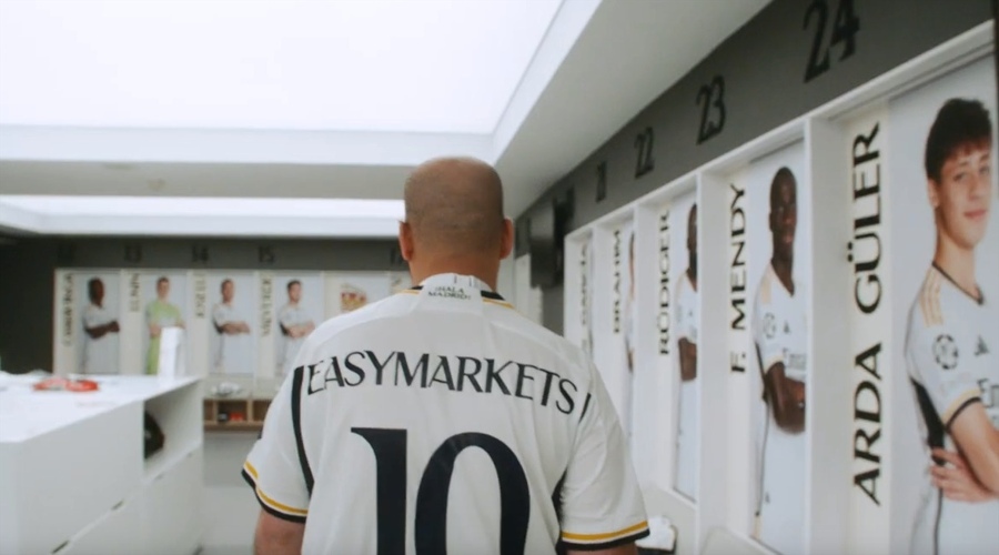 【新春走基层】我市交警全力护航春节假期群众安全出行